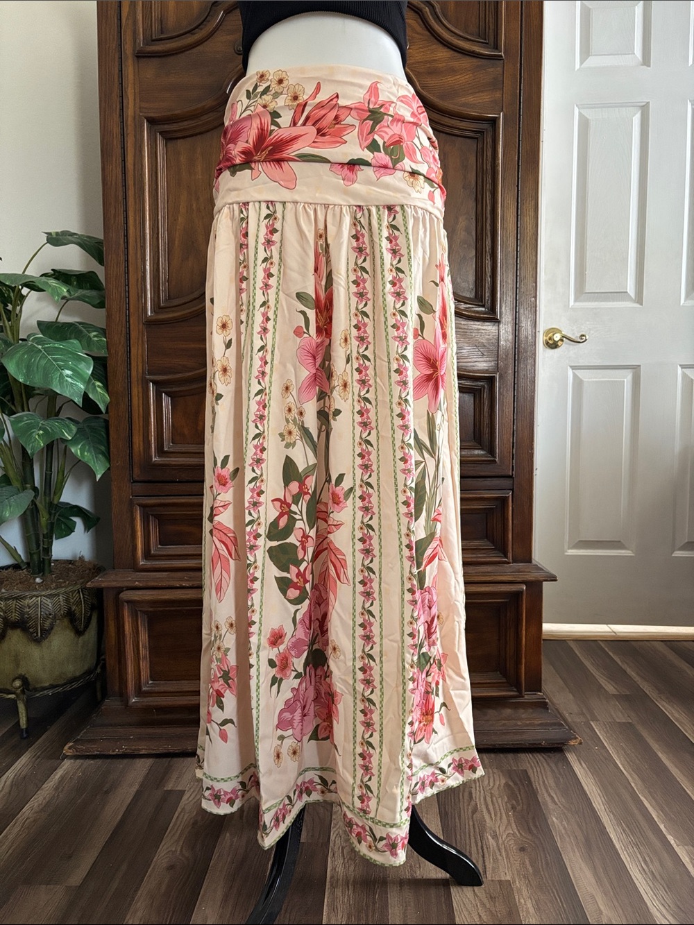 NWT Verdusa Women's Boho Floral Print Maxi Skirt